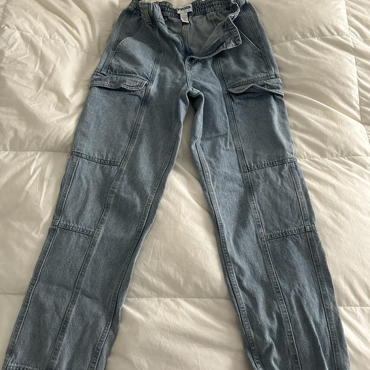 Light wash cargo pants (slightly worn)