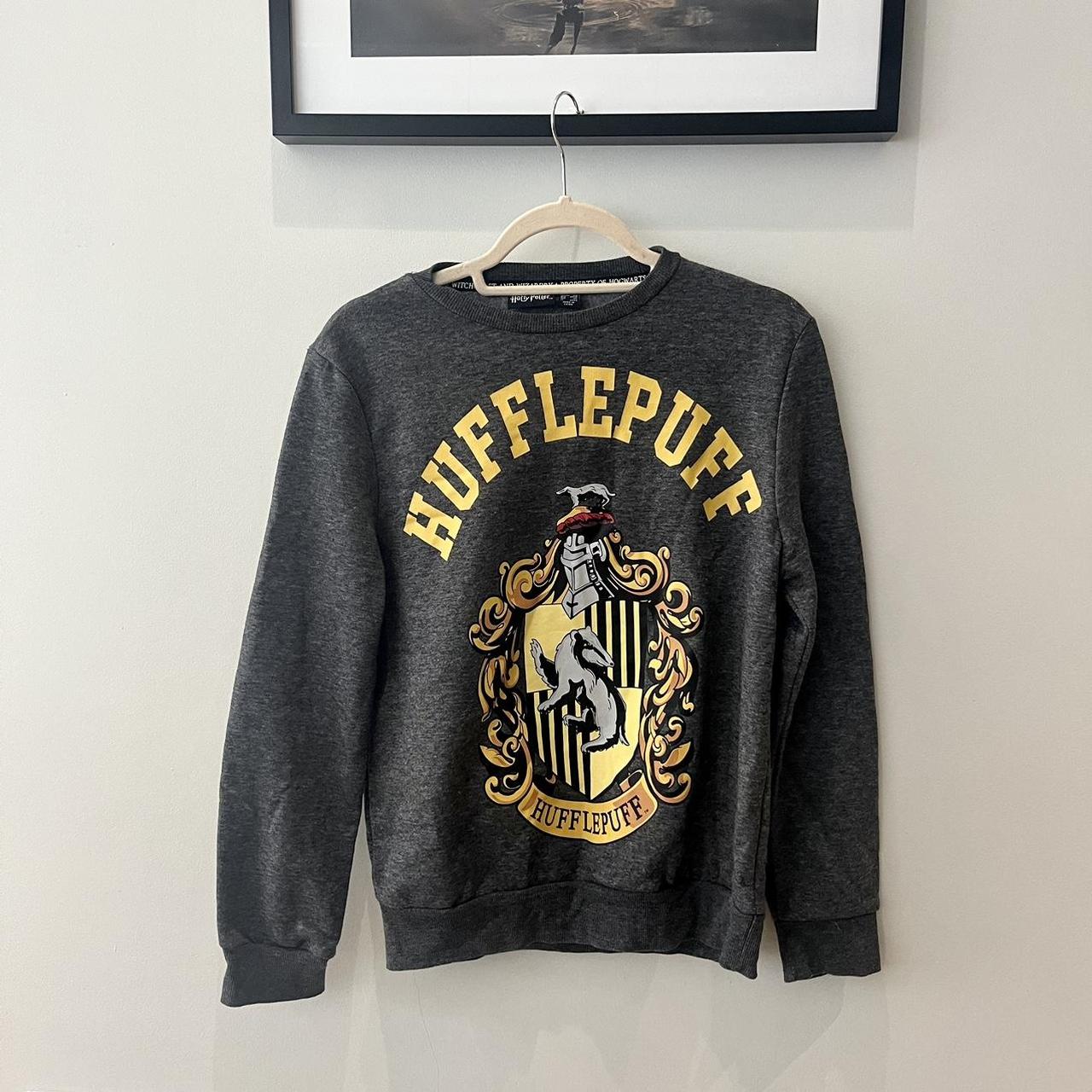 Hufflepuff pullover on sale