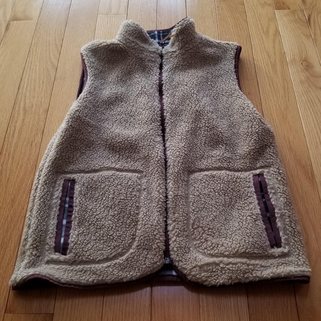 NWT Eddie Bauer Women s Trophy Reversible Sherpa. Depop