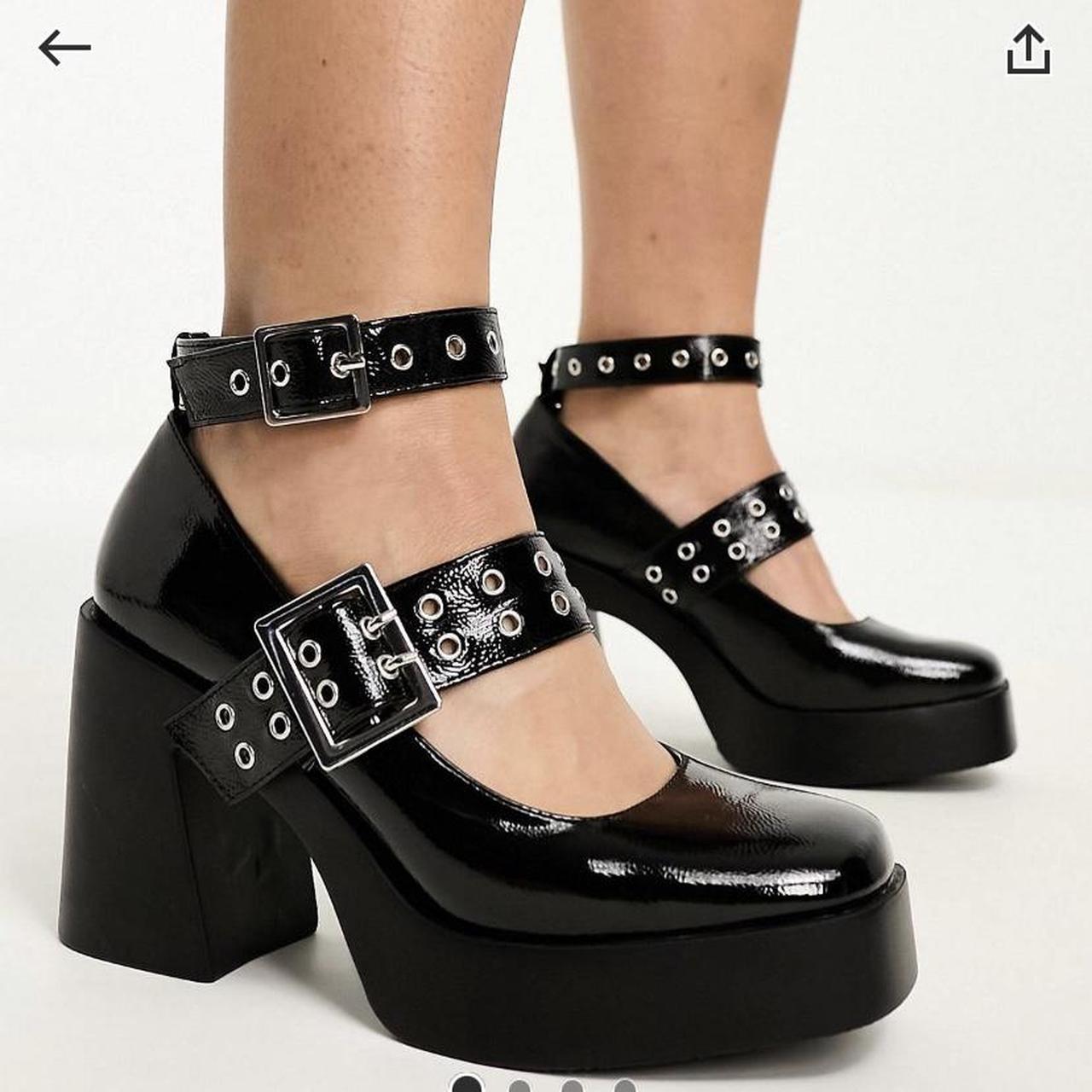 Black Buckle Mary Janes Size 11 W but fit more like... Depop