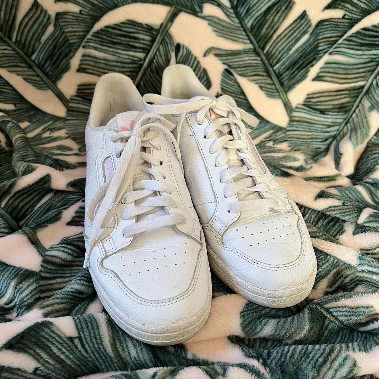 Adidas Women's White and Pink Trainers | Depop
