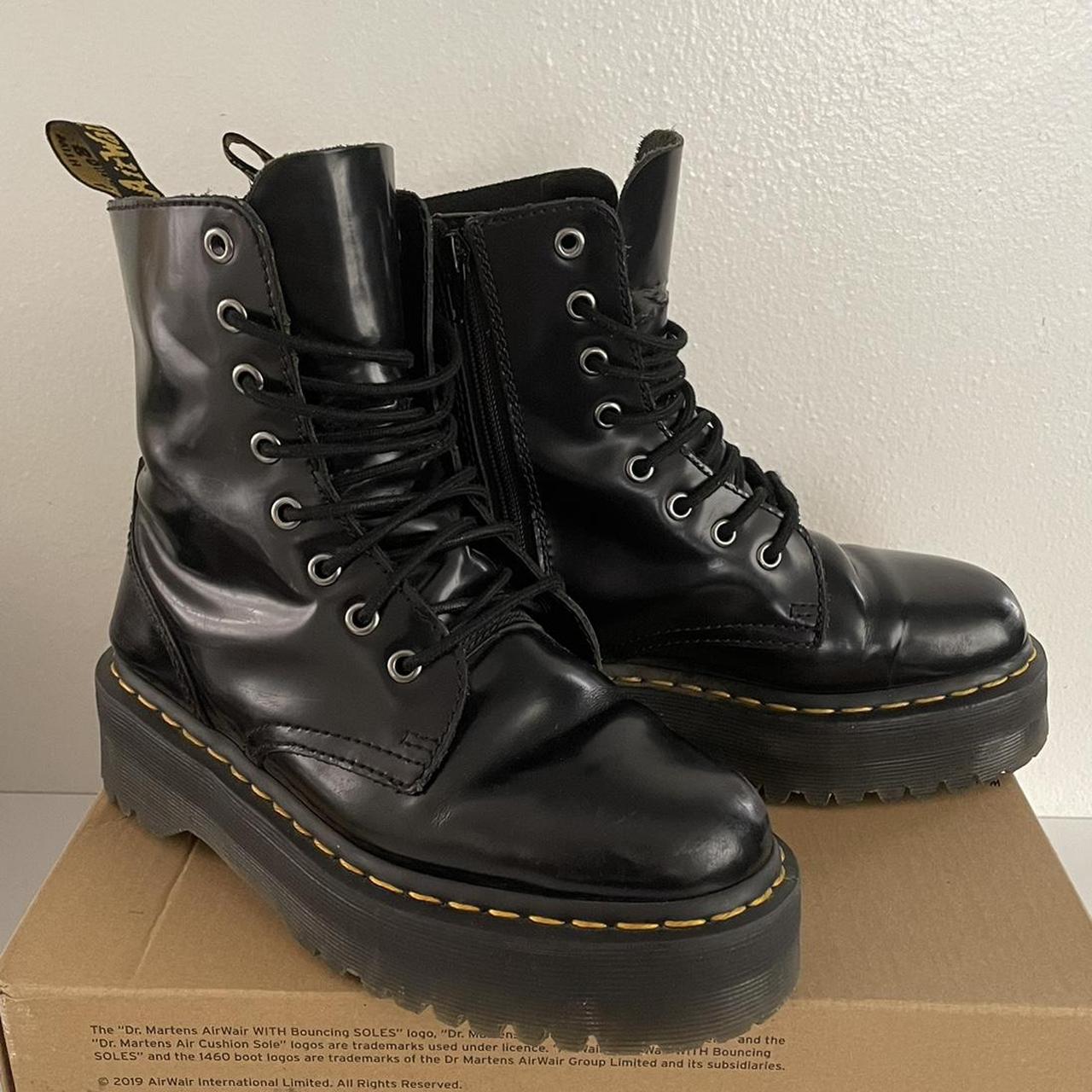 Black Jadon Dr. / Doc Martens platform boots (size...