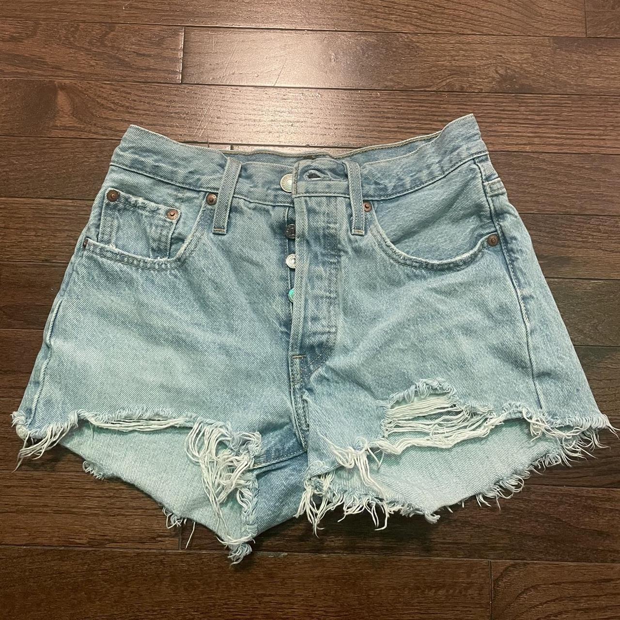 Levis 501 on sale shorts waveline