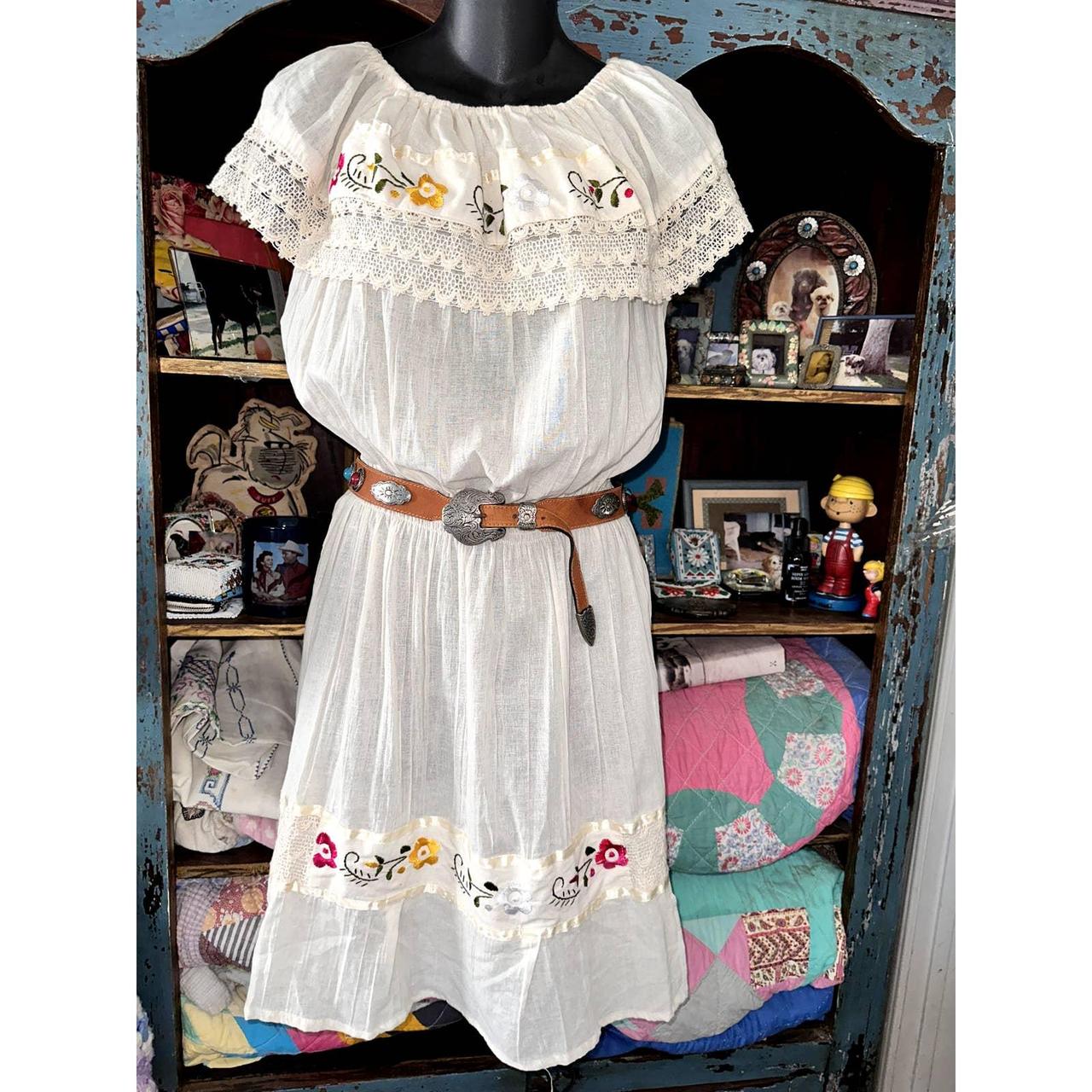 Vintage on sale peasant dress