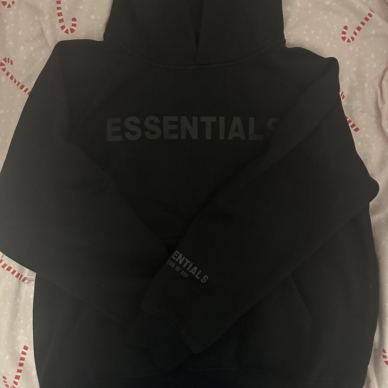 Women/men essential hoodie Size large but big fitting - Depop