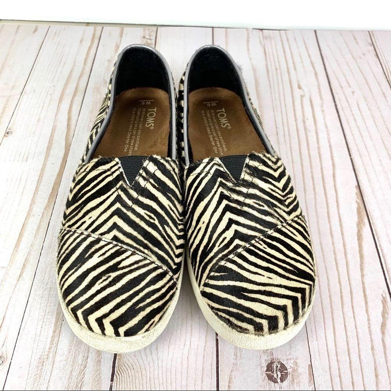 Toms best sale zebra shoes