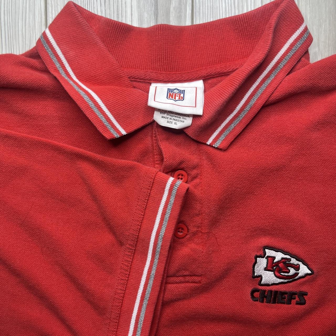 Vintage 00's Chiefs button up shirt Good - Depop