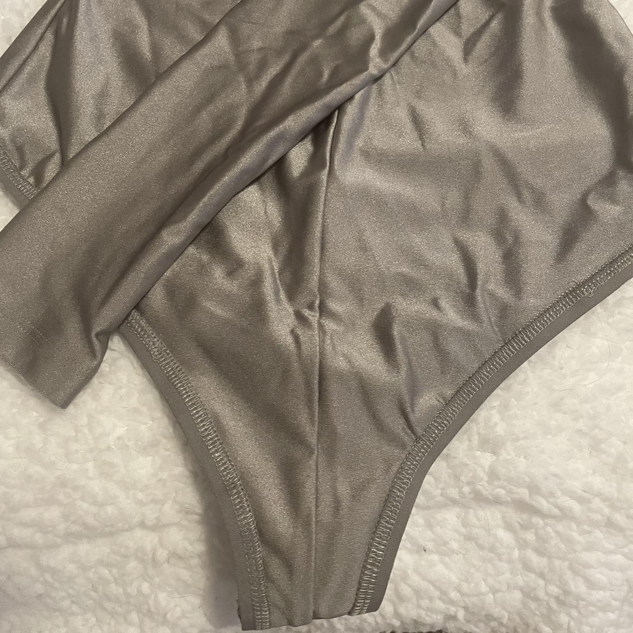 SKIMS Bodysuit silver Worn once XXS Disco long - Depop