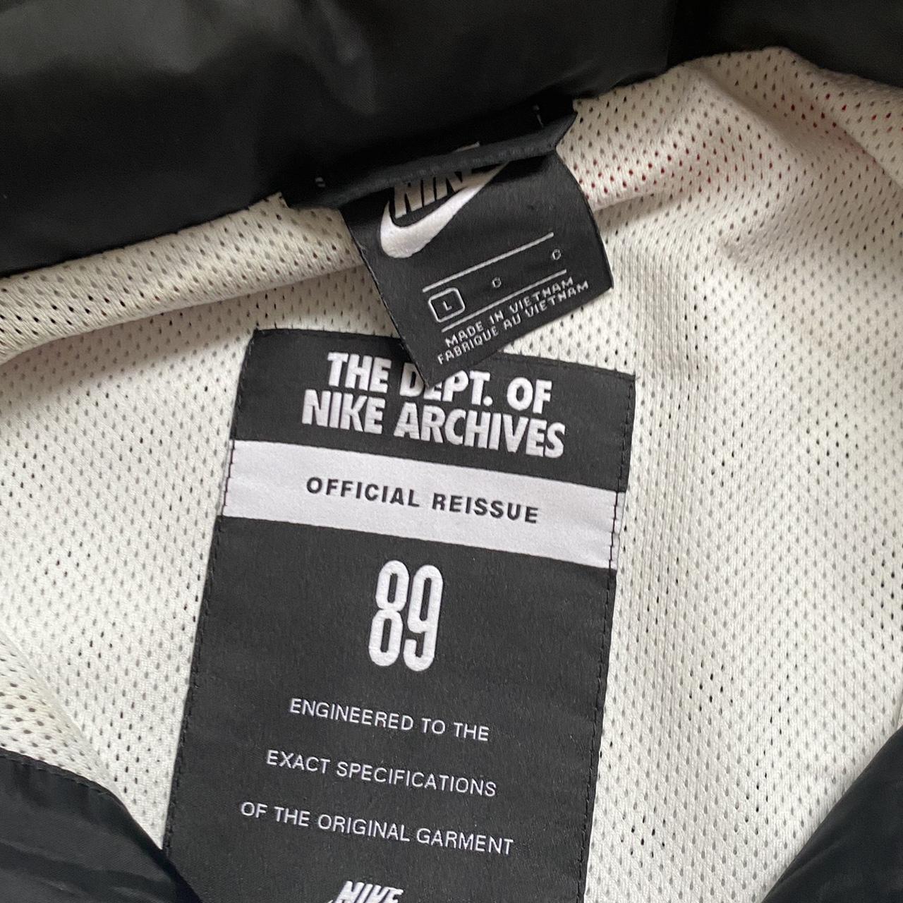 Nike 89 Archive reissue windbreaker. size L red and | Depop