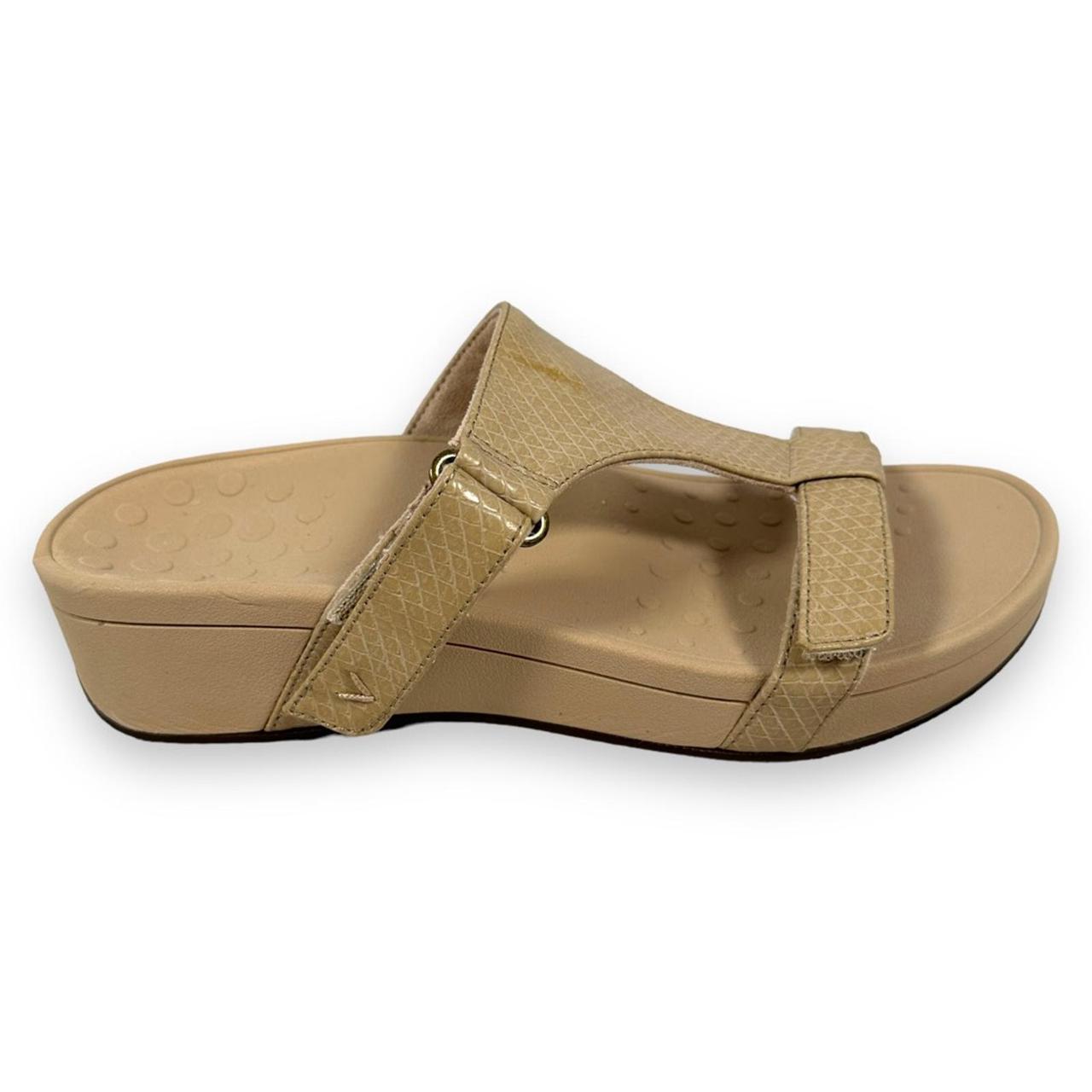 Vionic sale sandals ellie