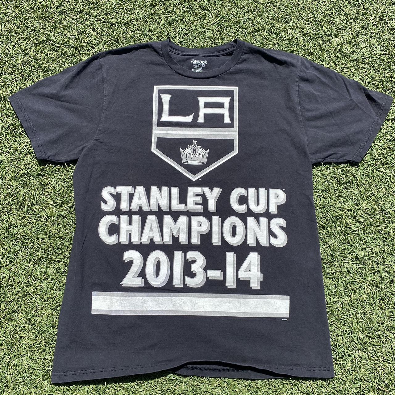 Grey '2014 Stanley Cup Los Angeles Kings' Tee! - Depop