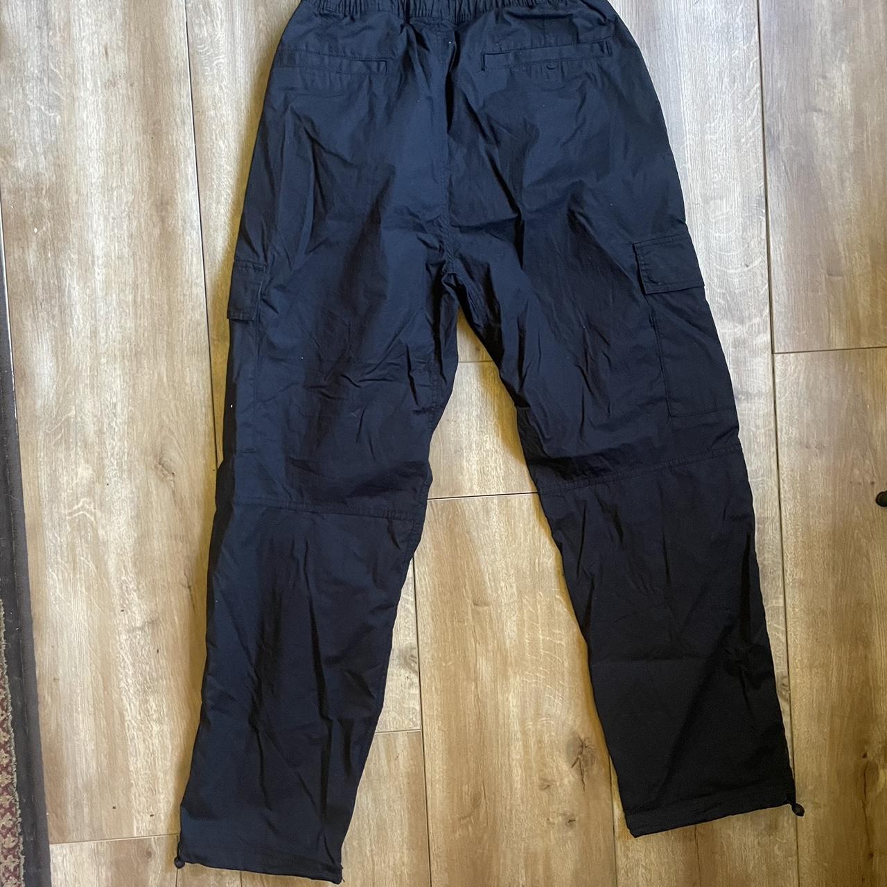 Black cargo regular h &M fit XL never been worn - Depop