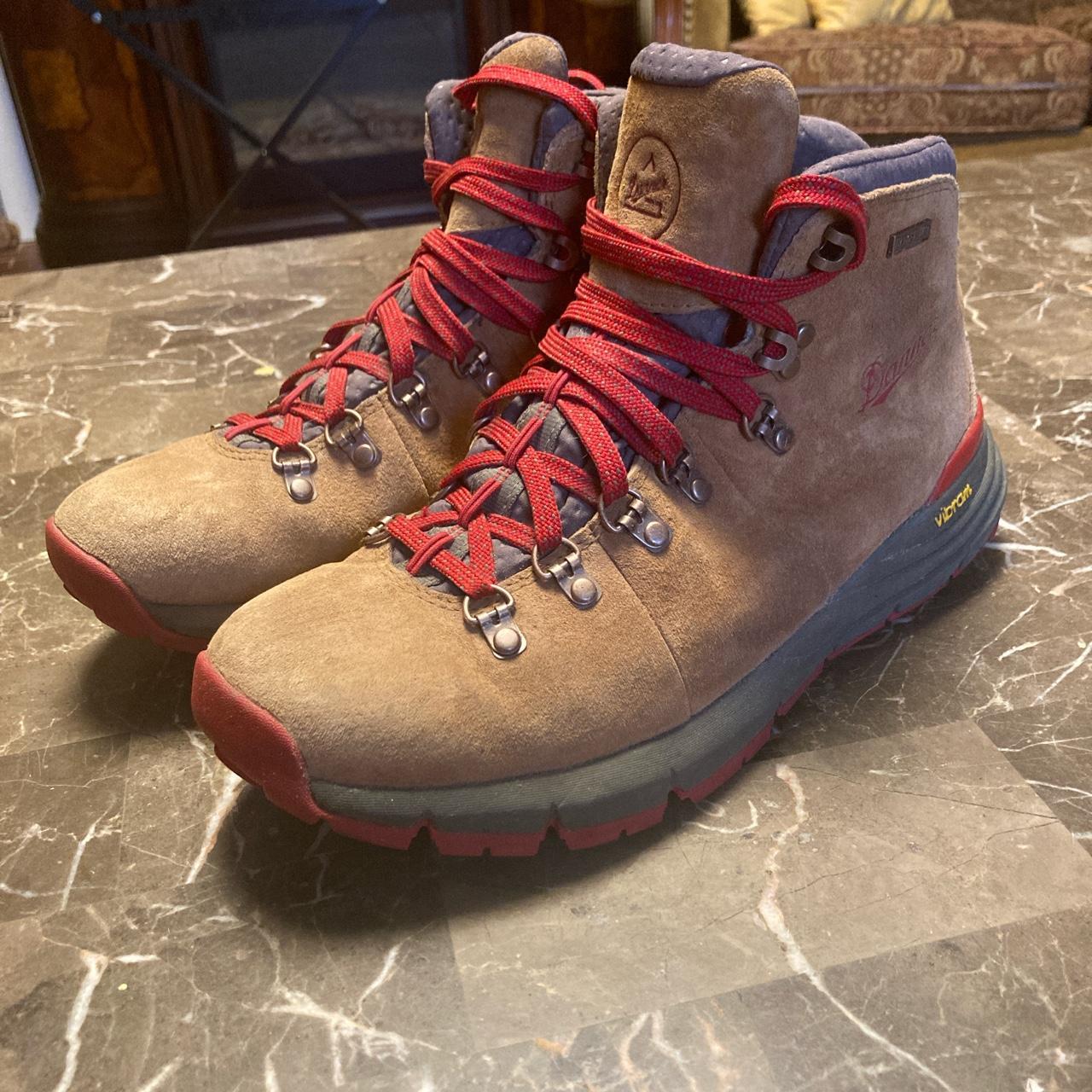 Walking boots outlet size 4.5