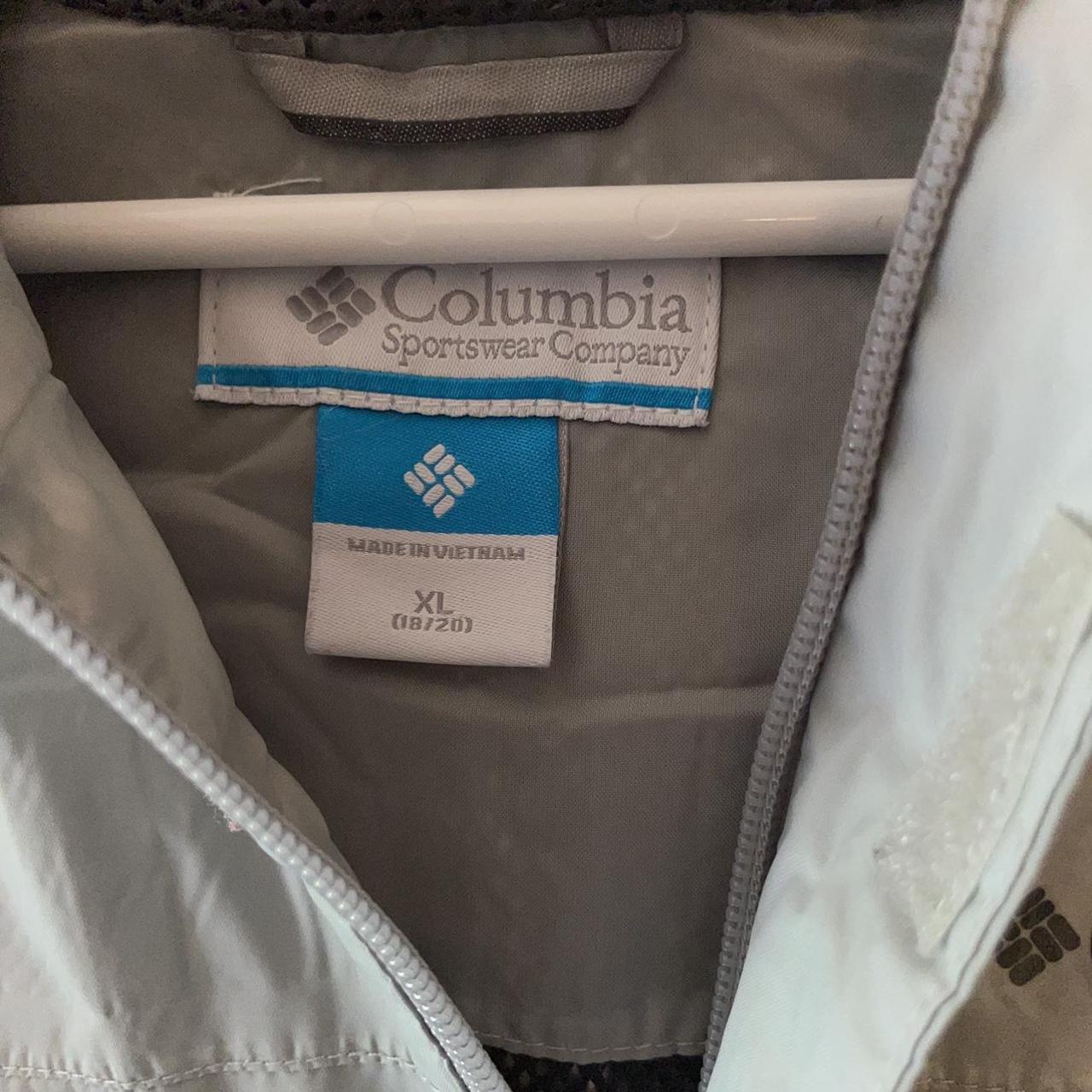 Columbia Sportswear Women's Grey Jacket | Depop