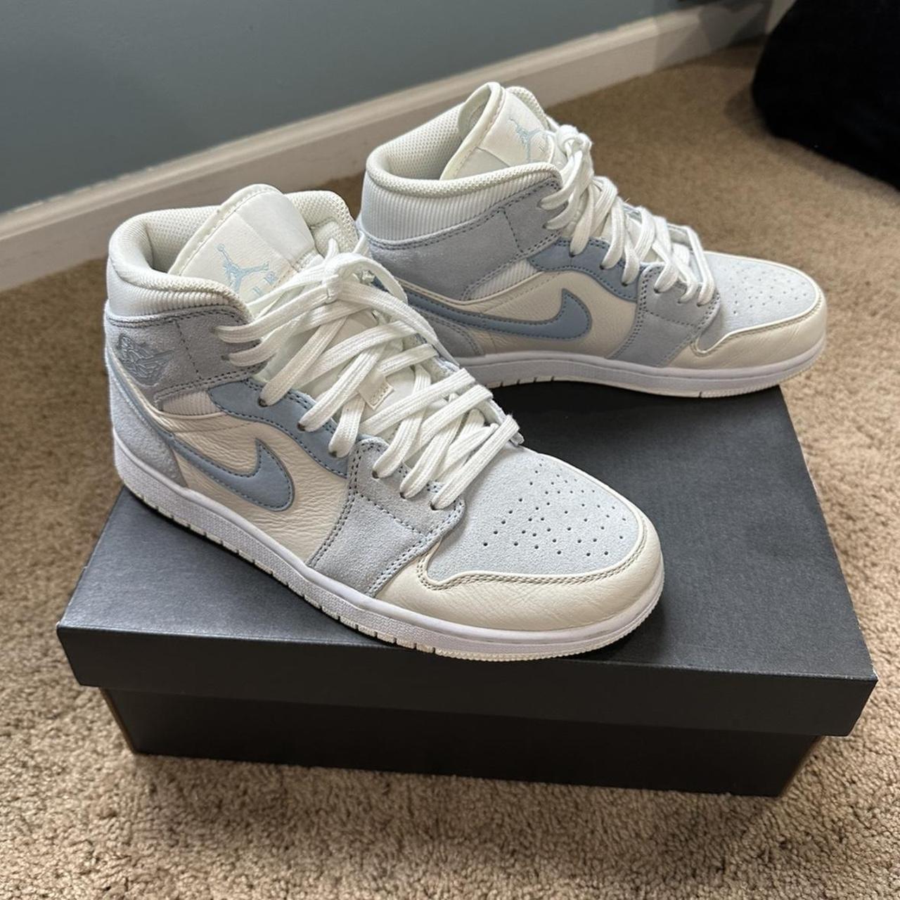 aj1 mid sail light blue