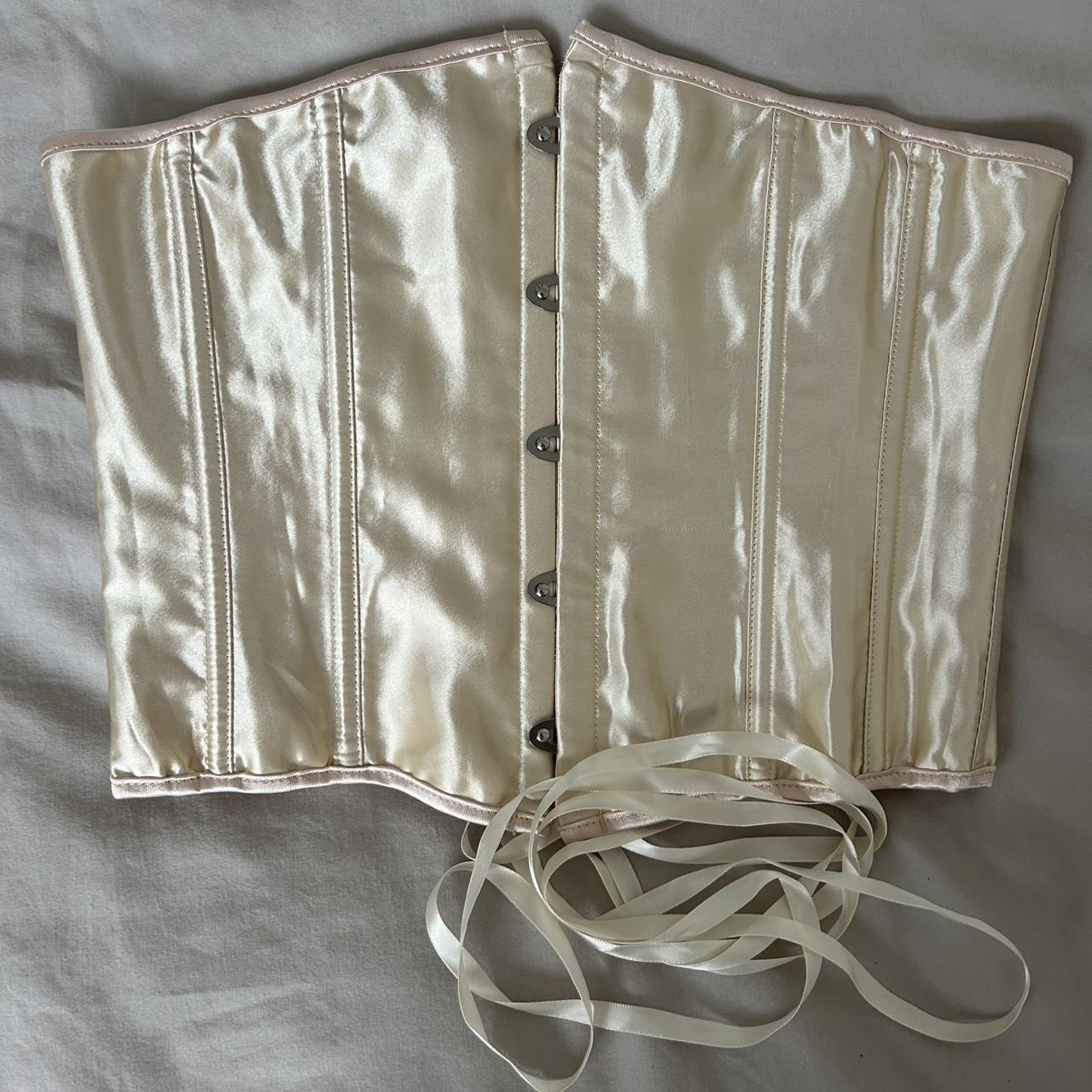 item listed by arinaash