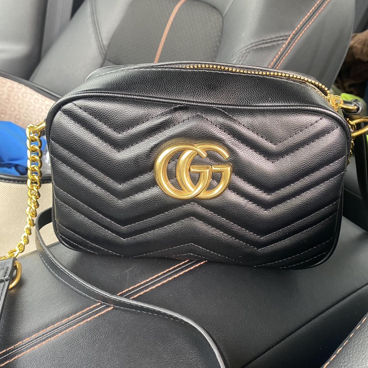 Gucci Women's Black and Gold Bag | Depop