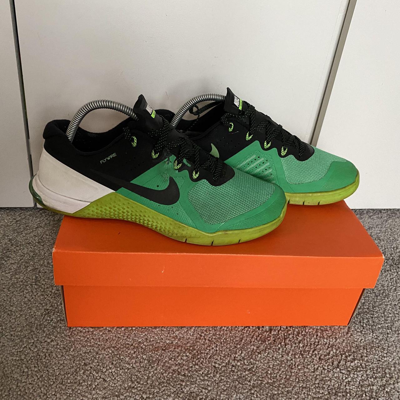 nike metcon black and green