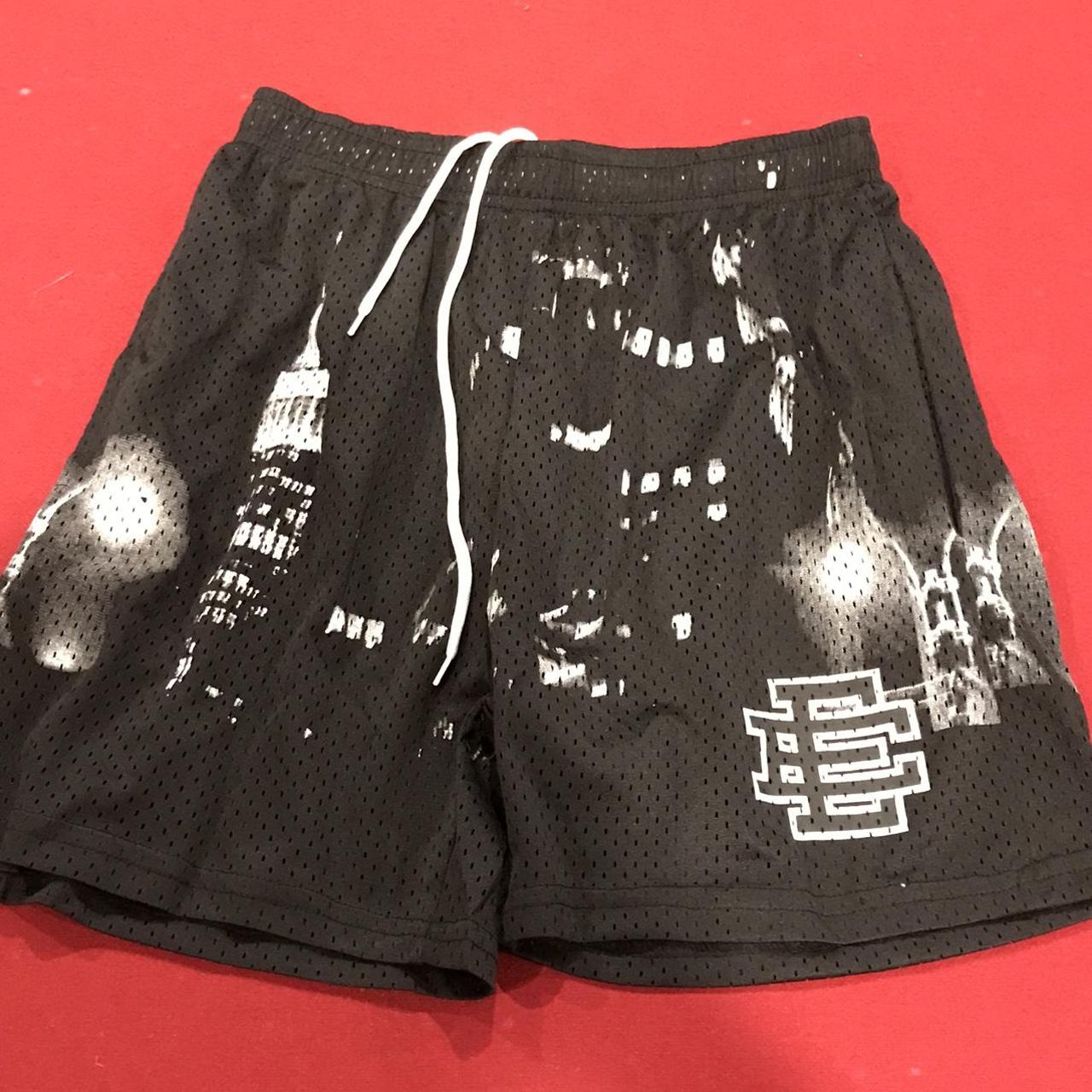 Eric Emanuel shorts Medium Depop