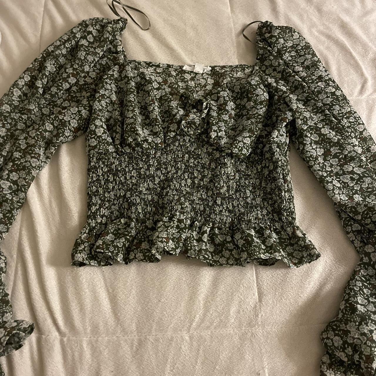 green floral blouse . . so cute for fall just isn’t... - Depop