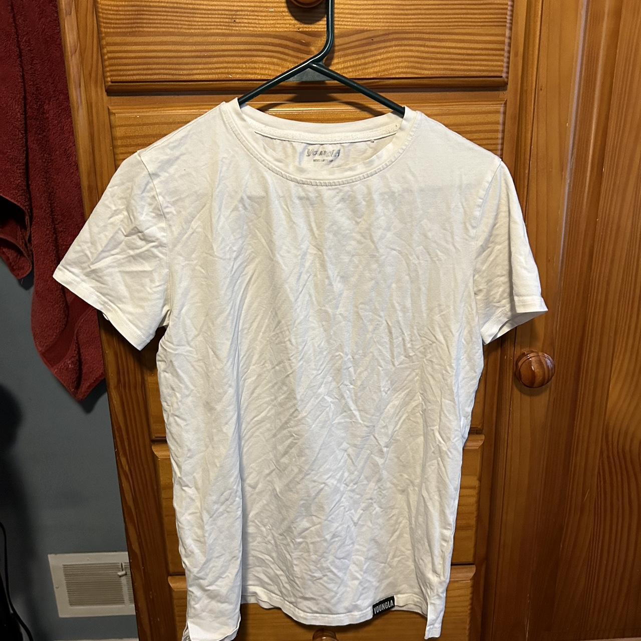 Youngla size small white perfect tee - Depop
