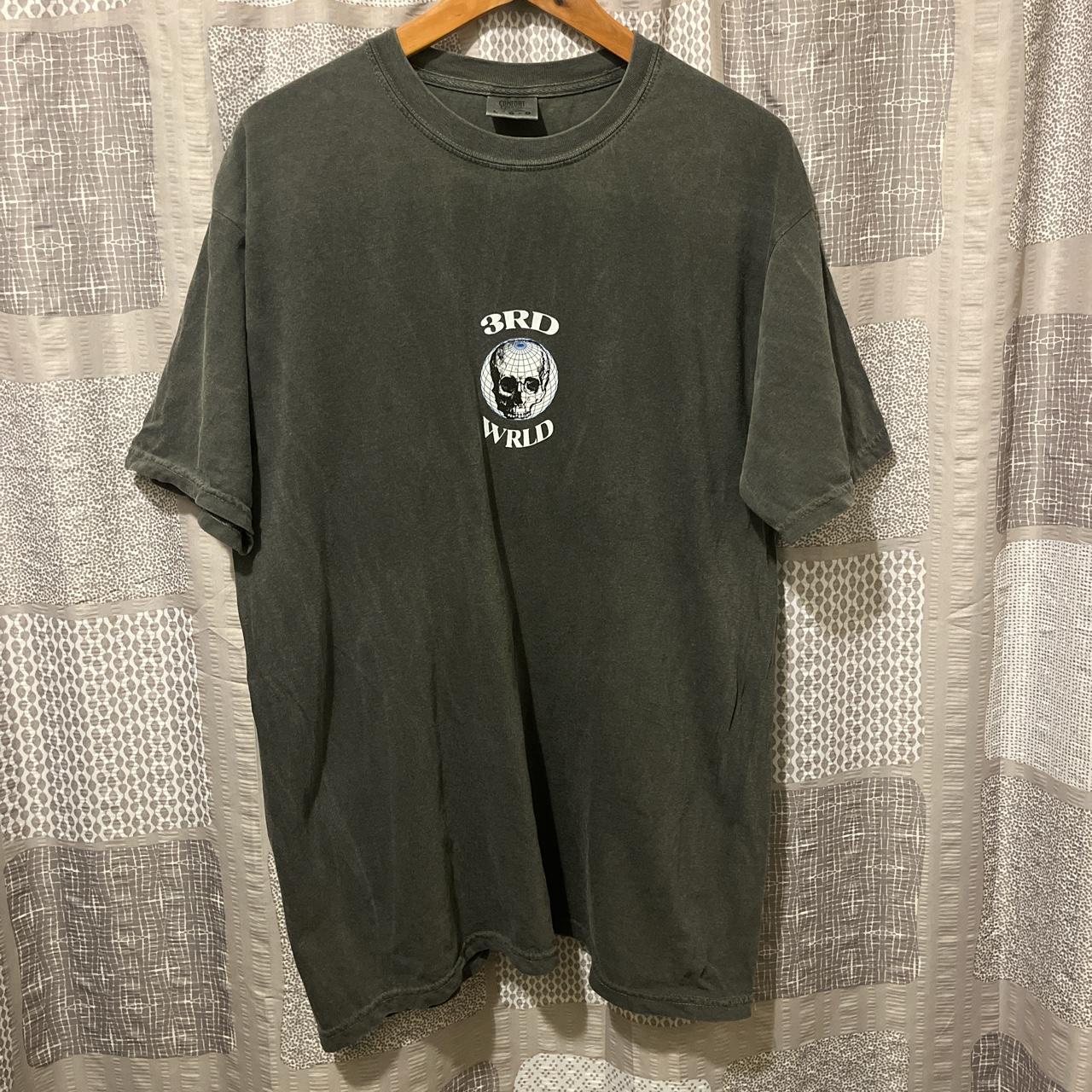 3rd Wrld T shirt great condition mens L - Depop