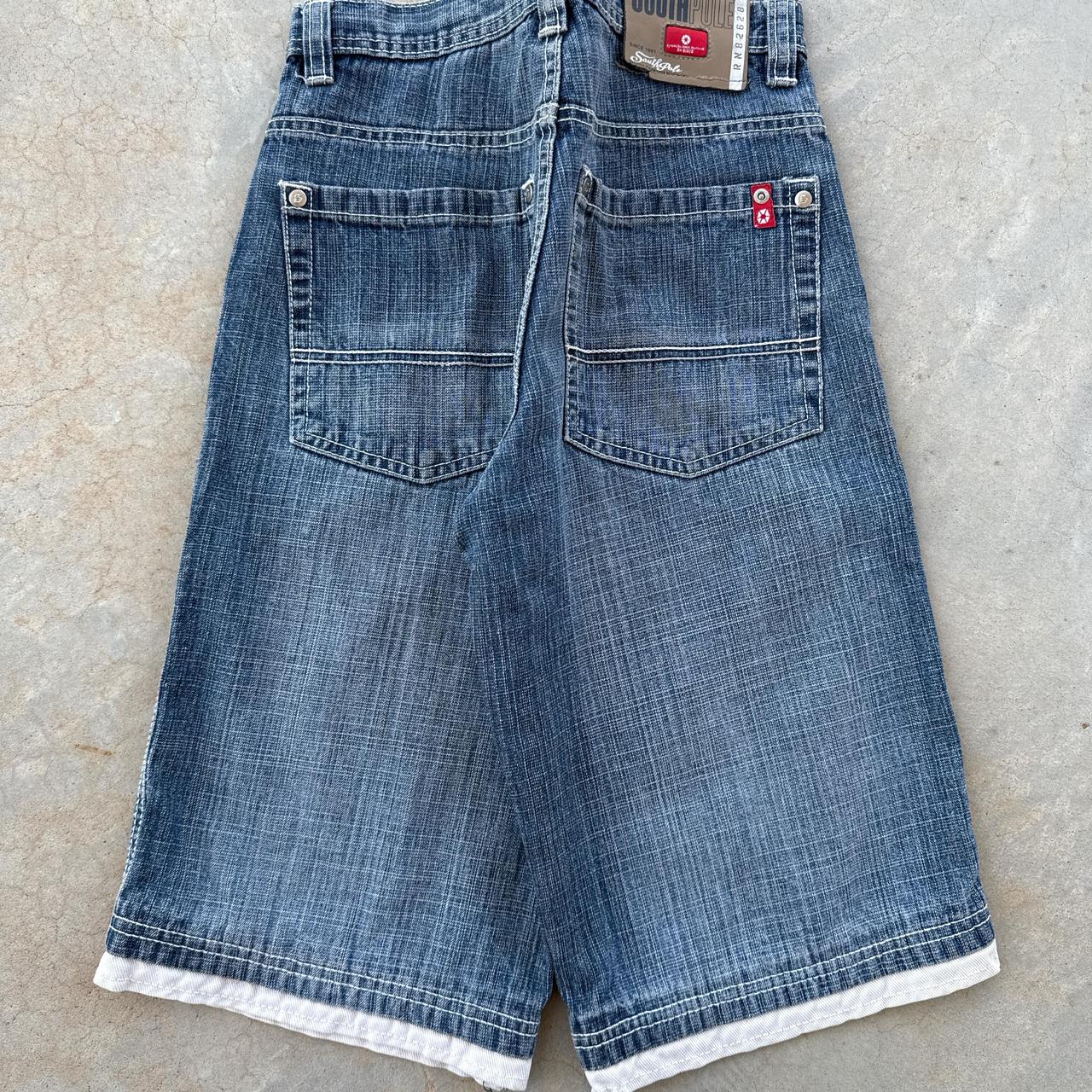 item listed by virgulillavintage