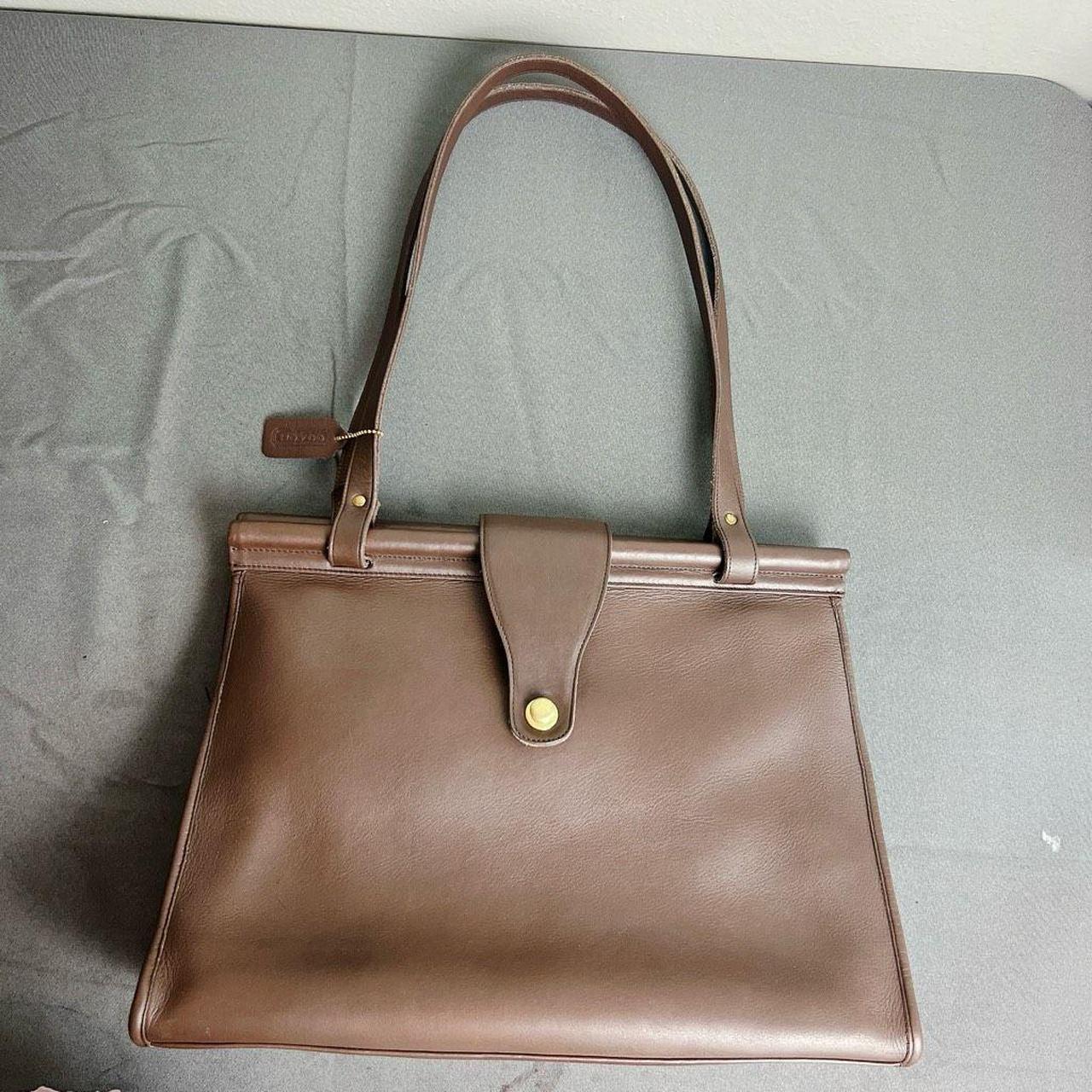 Shops Vintage XL coach tote