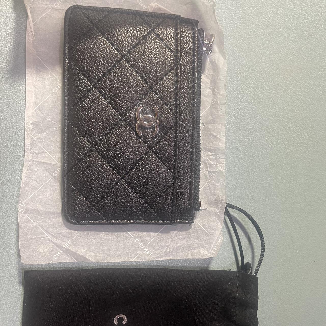 Chanel vip 2025 card holder