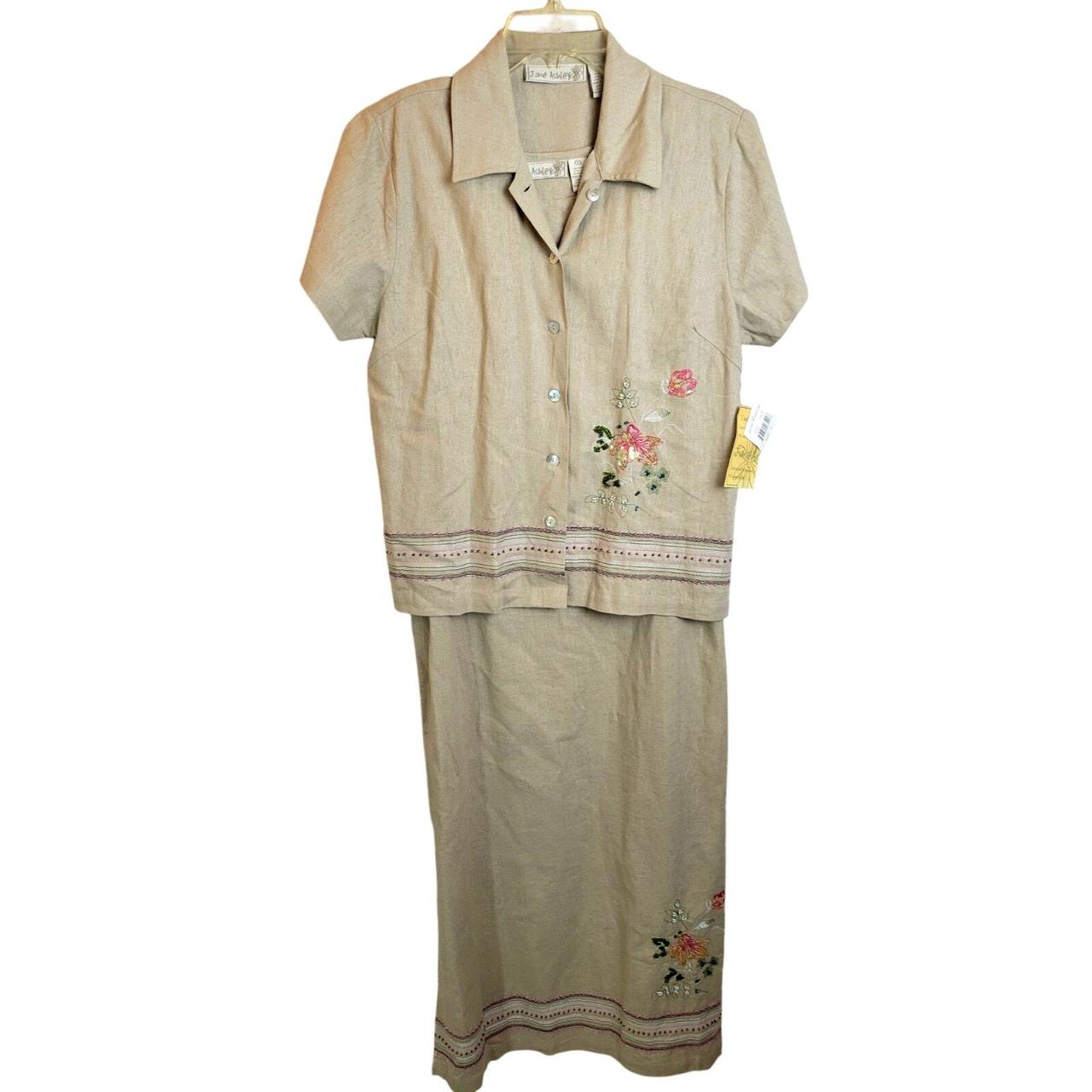 item listed by 2ndhandroses