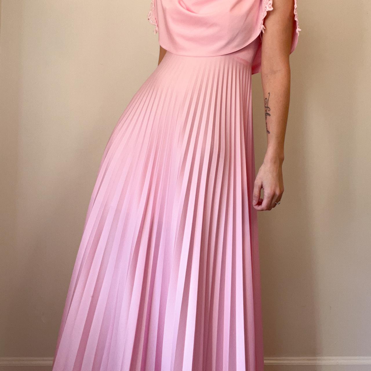 JCPenney Women's Pink Dress Depop