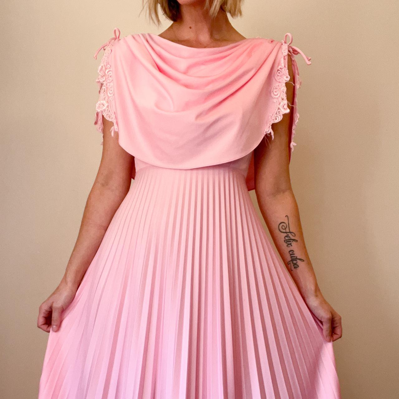 JCPenney Women's Pink Dress Depop