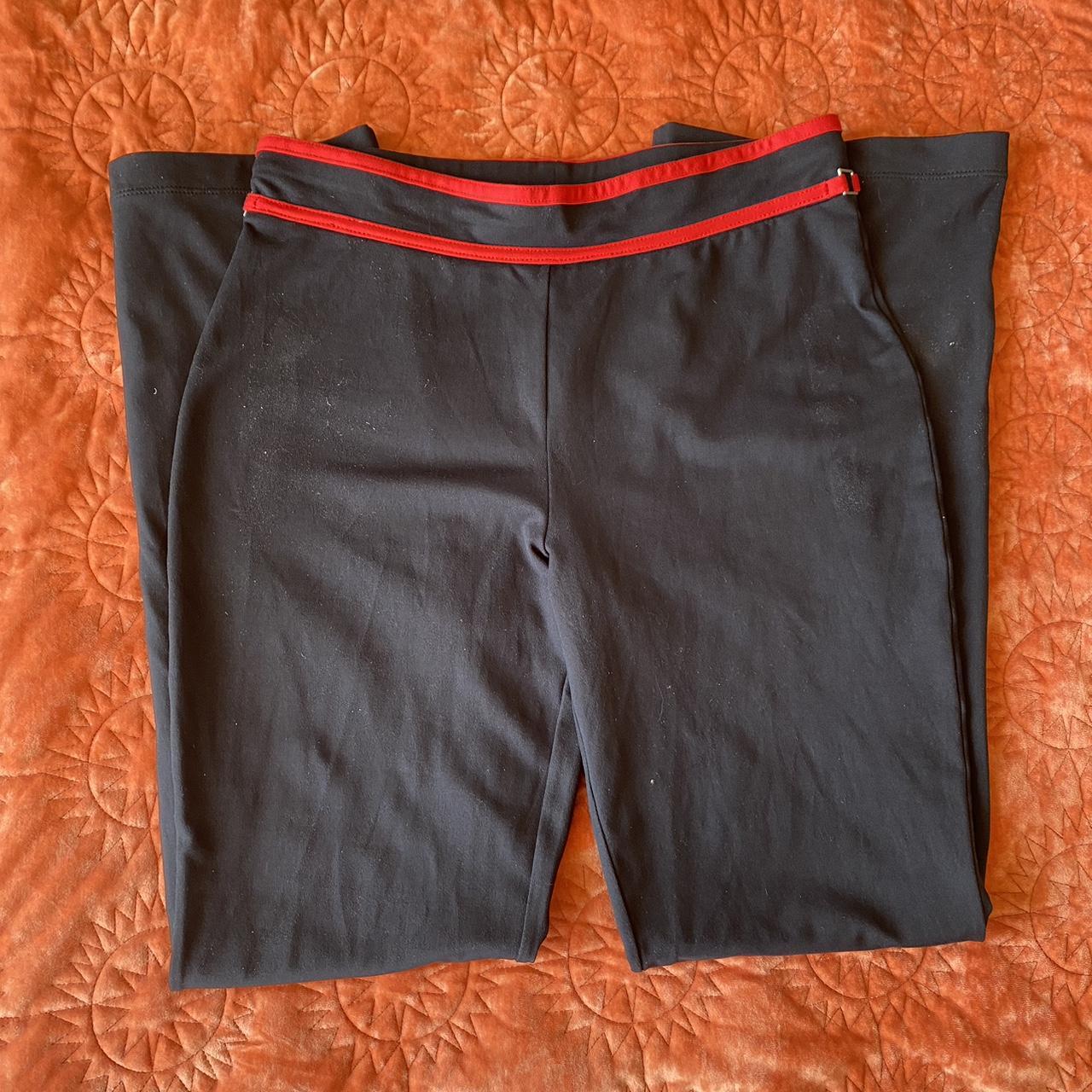 danskin yoga pants with red detail size small - Depop