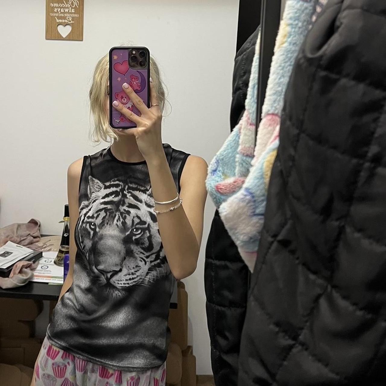 New Look Women's Black and White Shirt (4)
