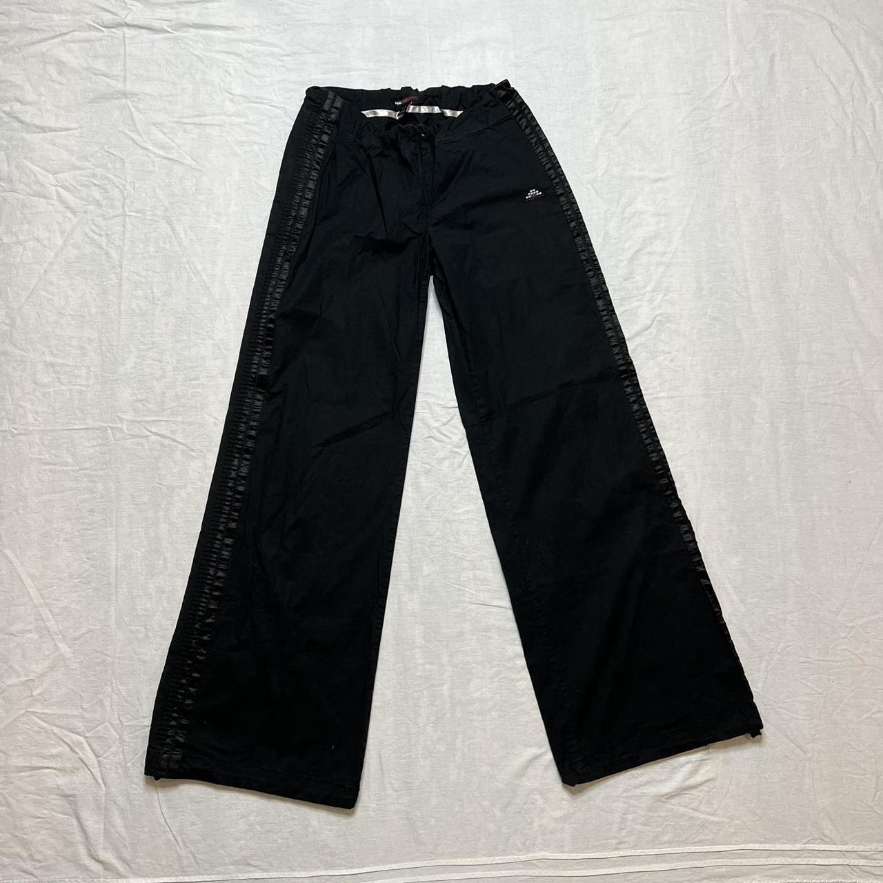 H&M Women's Black Joggers-tracksuits | Depop