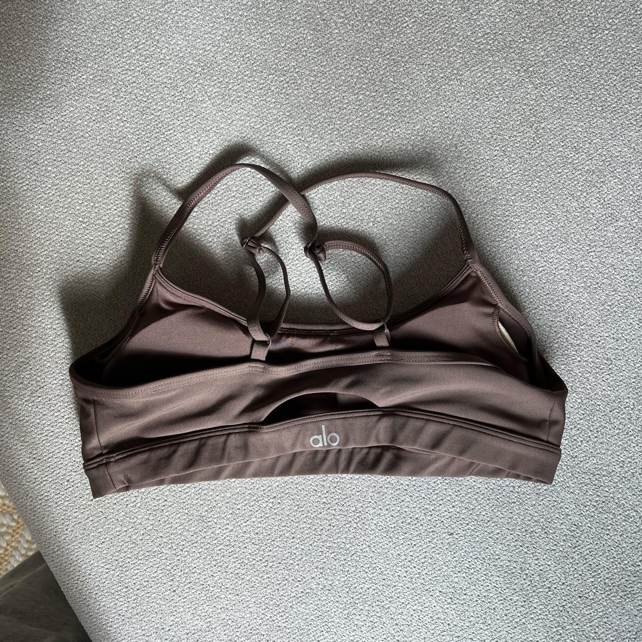 Alo Yoga airlift intrigue bra in hot chocolate - Depop