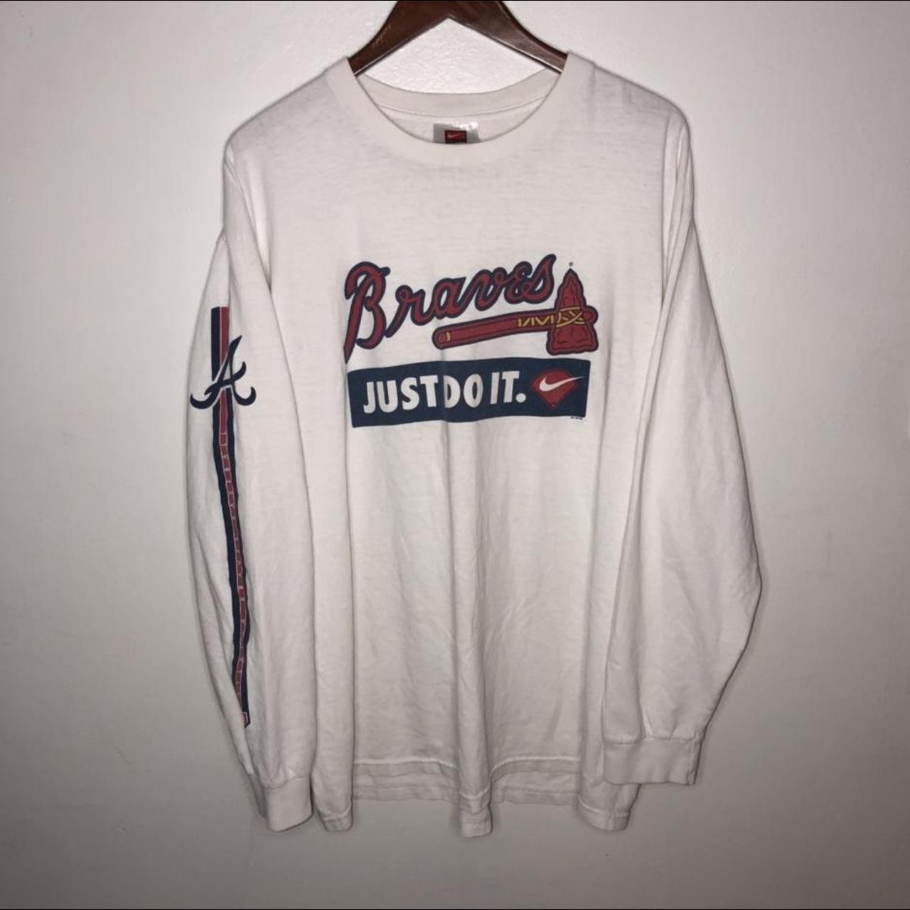 vintage early 2000’s nike atlanta braves longsleeve... | Depop