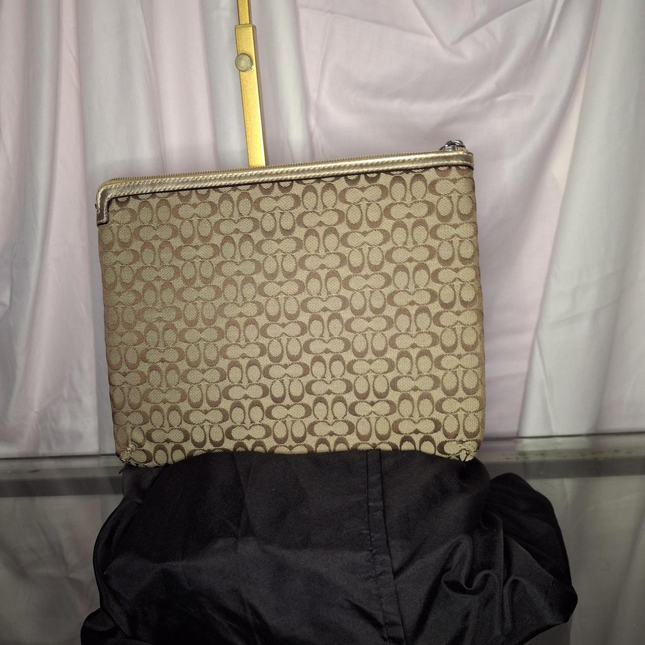 item listed by amy411sonah