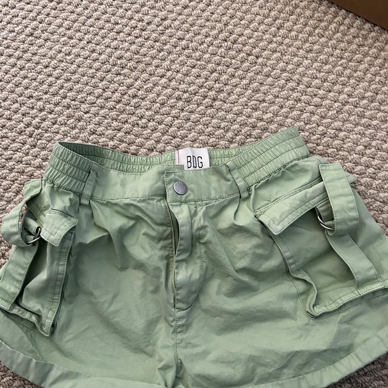 green urban outfitters cargo shorts - Depop