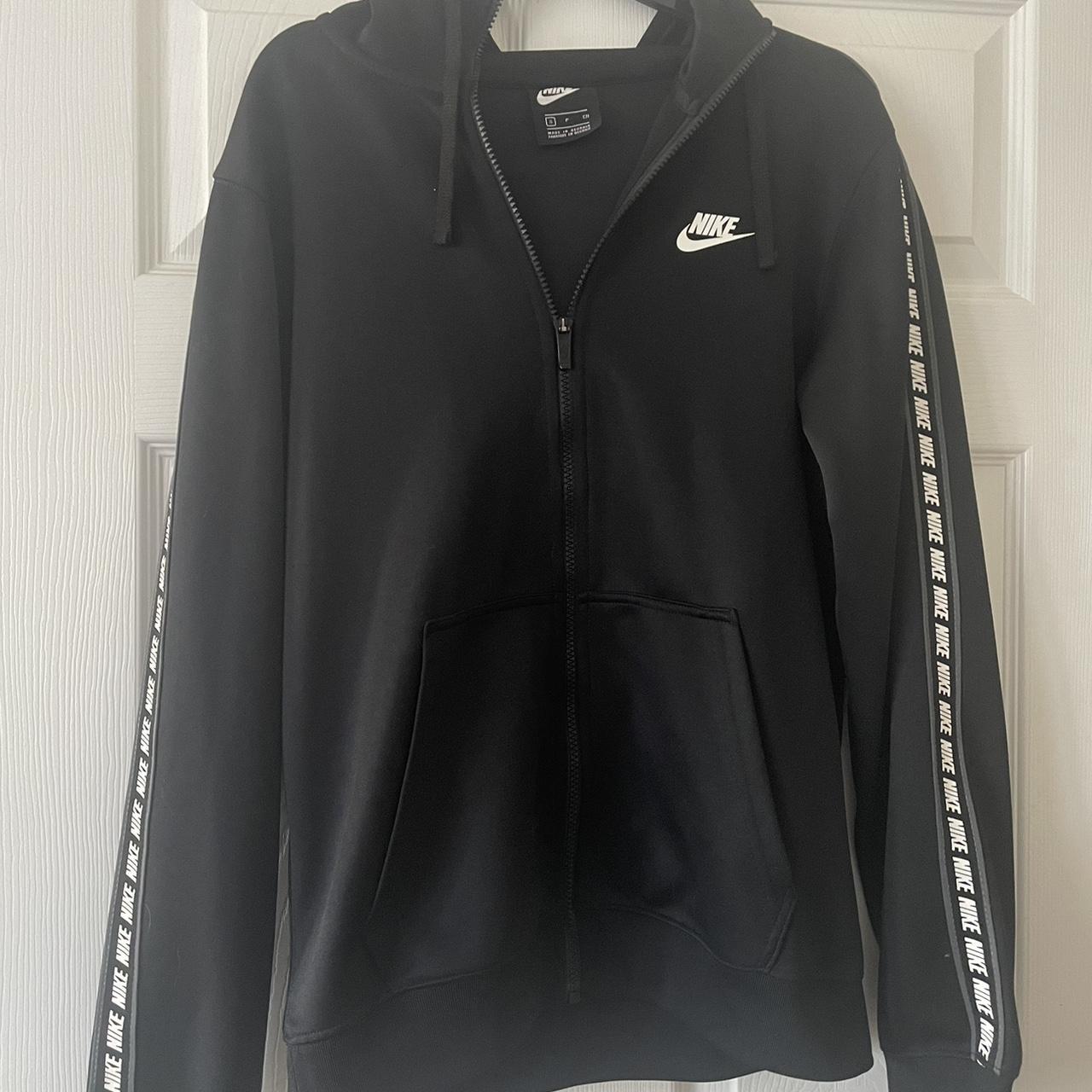 mens black and white nike jacket
