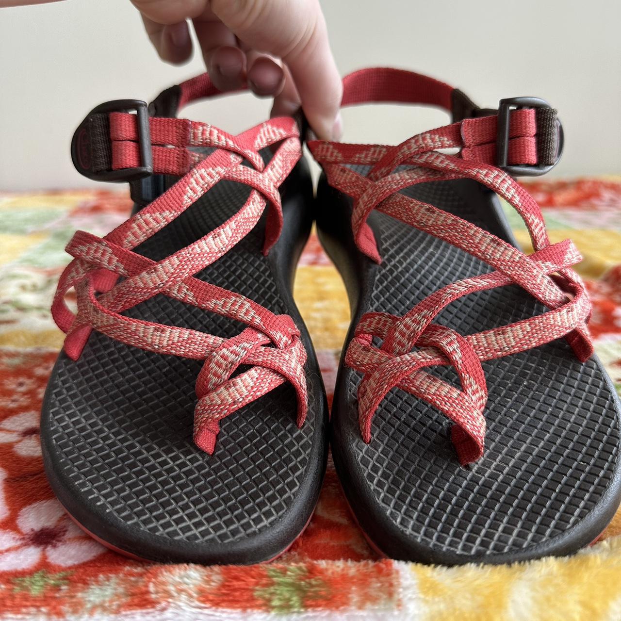 Super cute pink chacos Worn in nicely but plenty