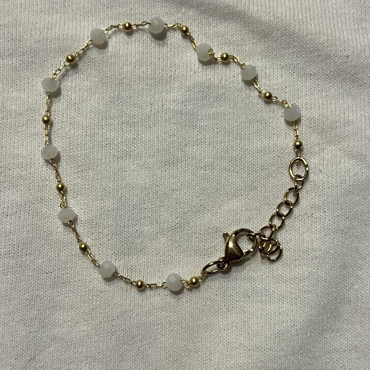 Brandy Melville Women's Gold and White Jewellery Depop