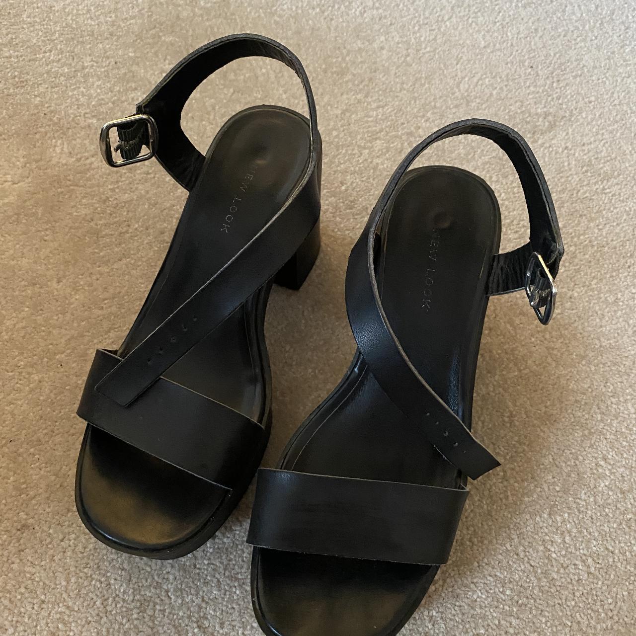 New Look Women's Black Sandals | Depop