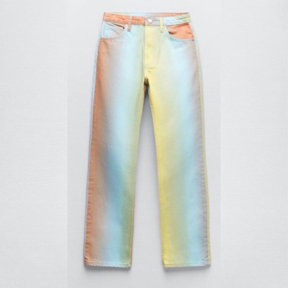 NWT Zara Mid-rise printed pants with adjustable - Depop