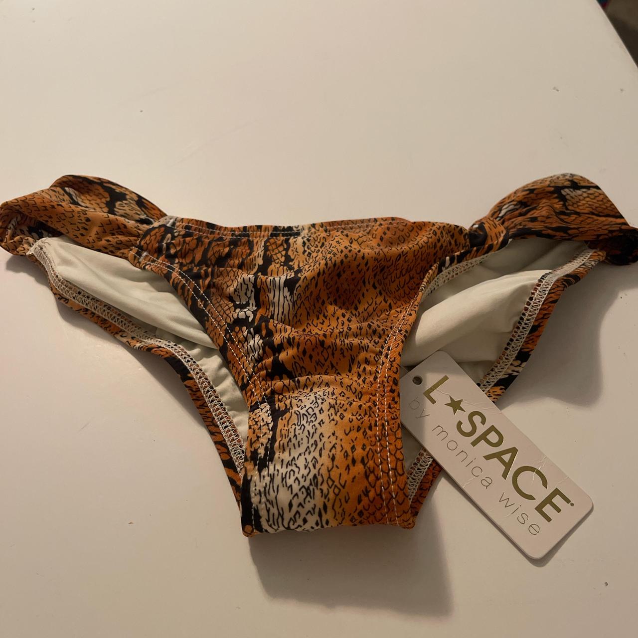 item listed by karencelestin1