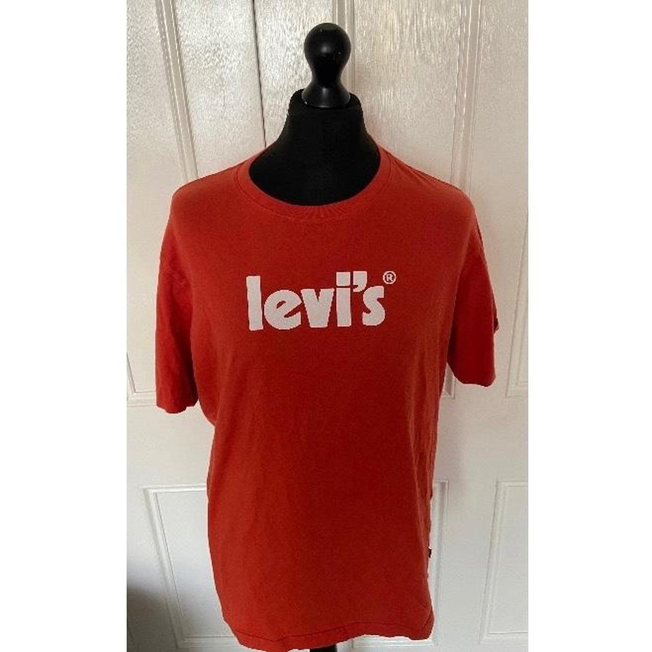 Levi's orange hotsell t shirt