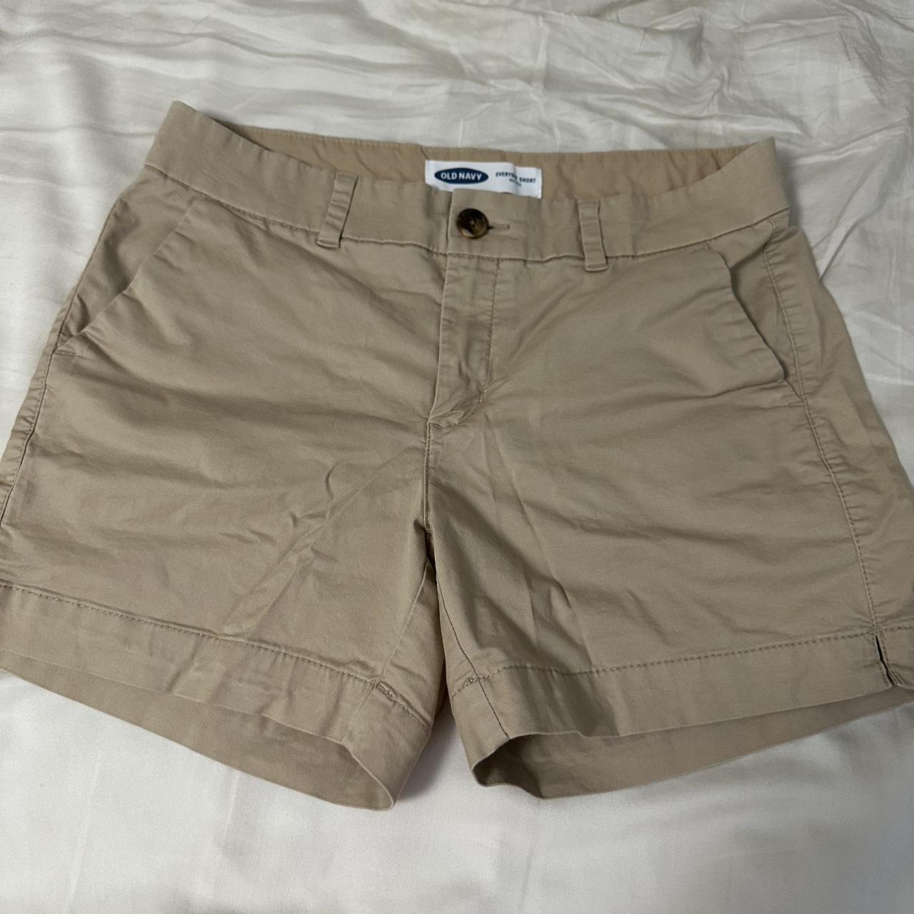 Old navy khaki shorts womens best sale