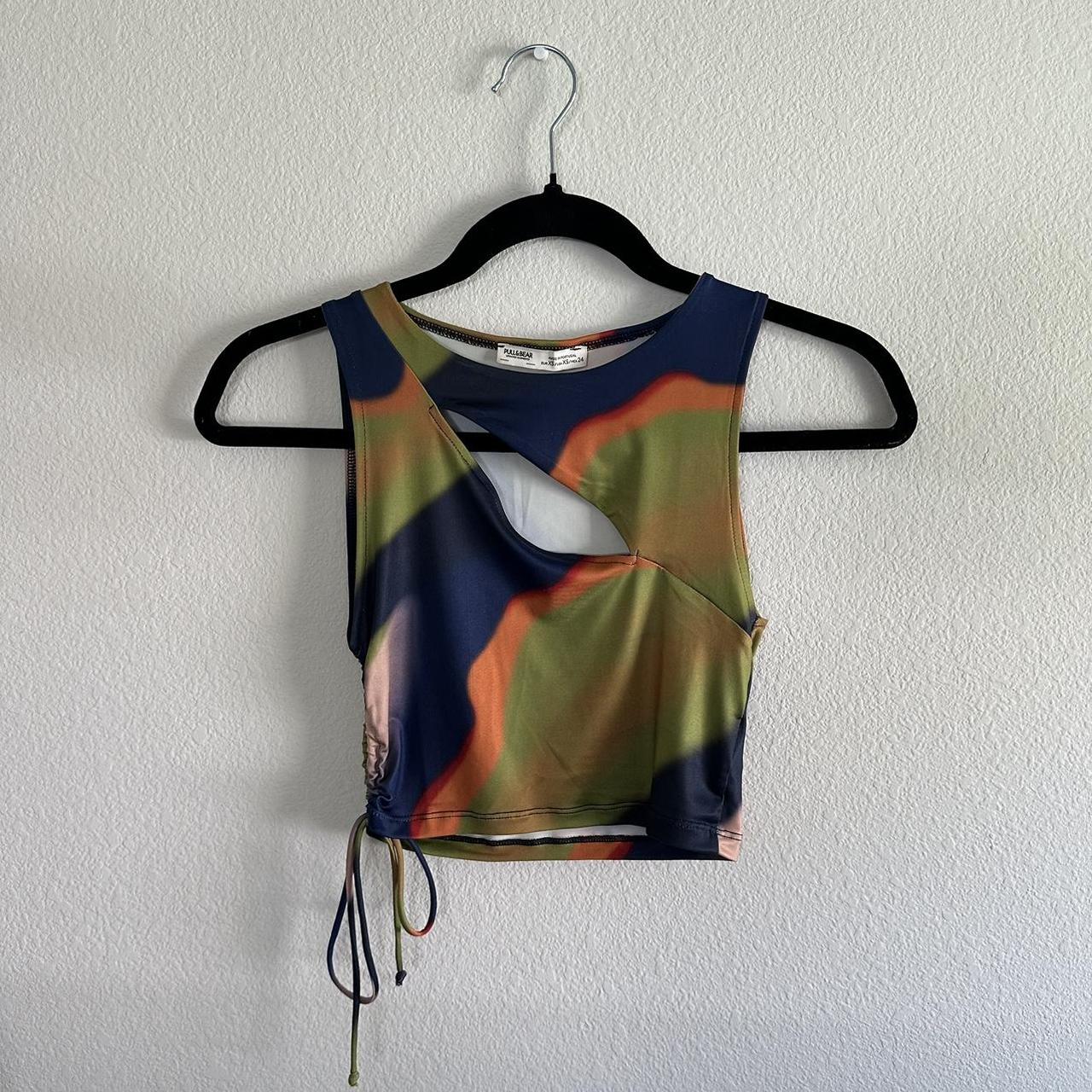 Pull&Bear Women's Orange and Green Vest | Depop