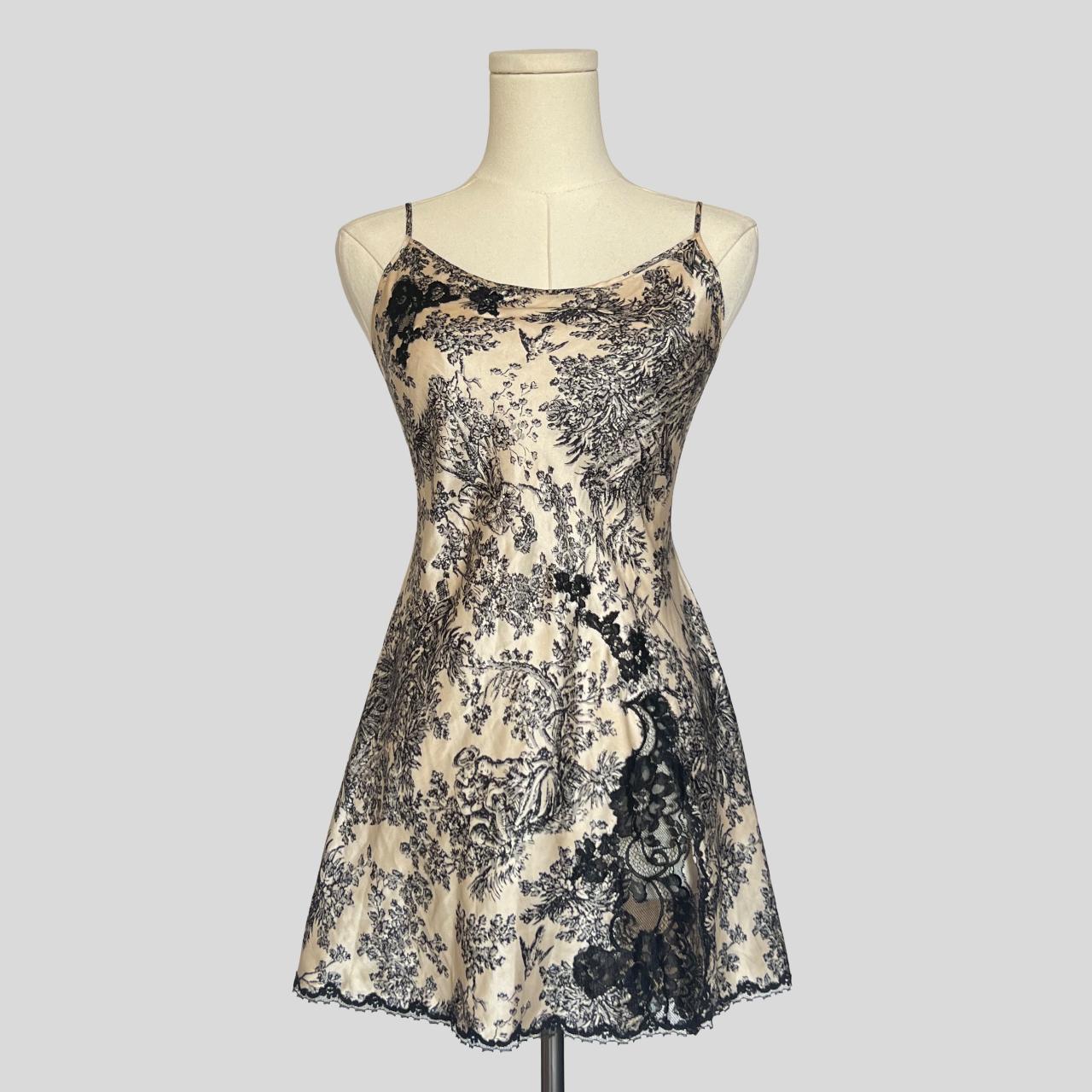 item listed by sadlyvintage