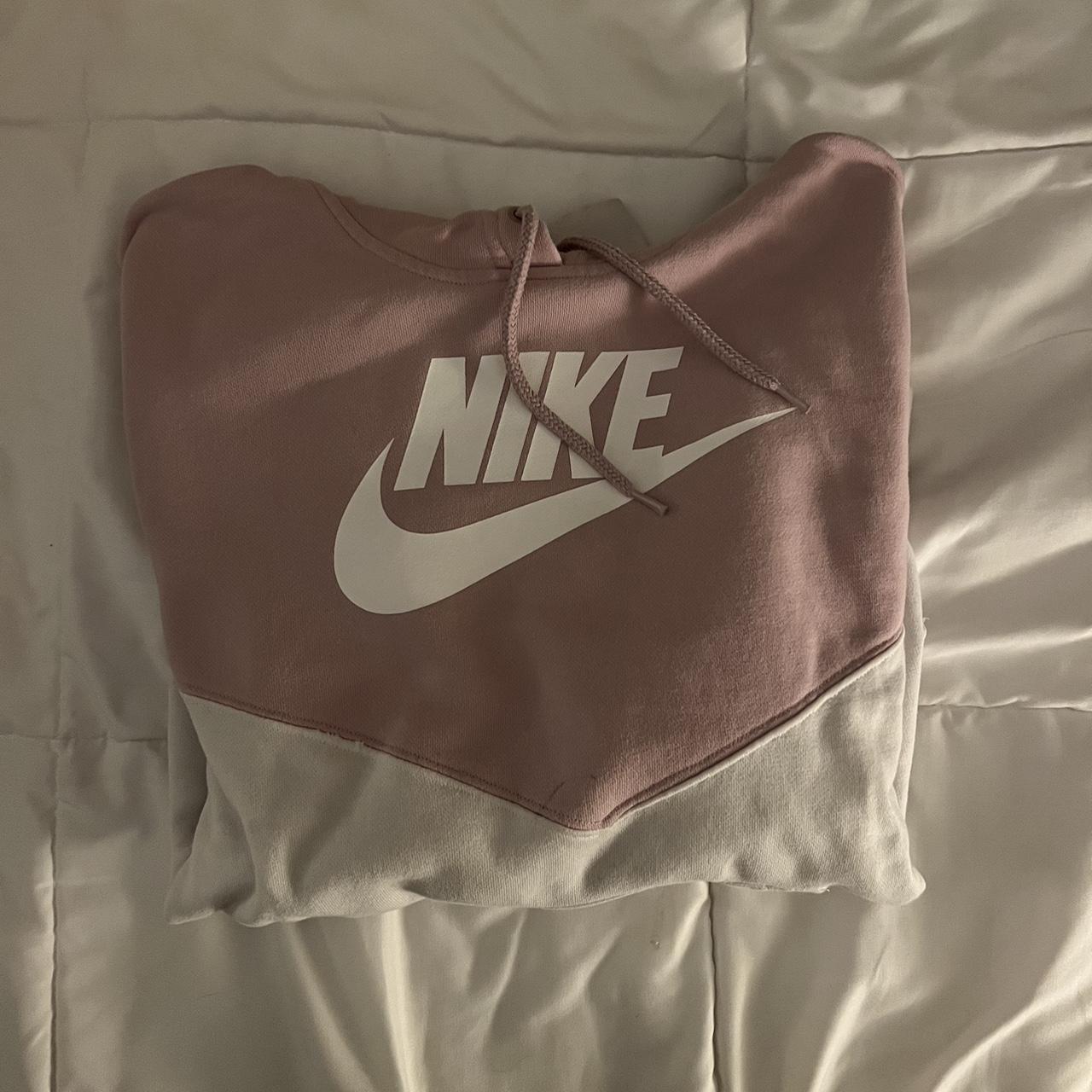 colorblock nike shirt